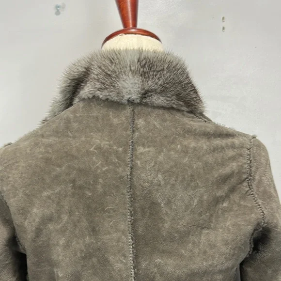 Manzoni24 Gray Shearling Lamb Jacket with dyed mink - Picture 7 of 10